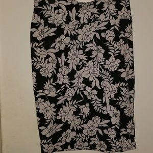 Lularoe Floral Cassie Skirt